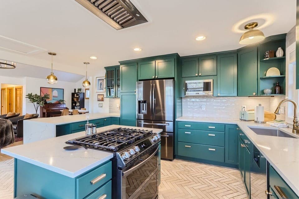 Fully stocked kitchen for your culinary adventures