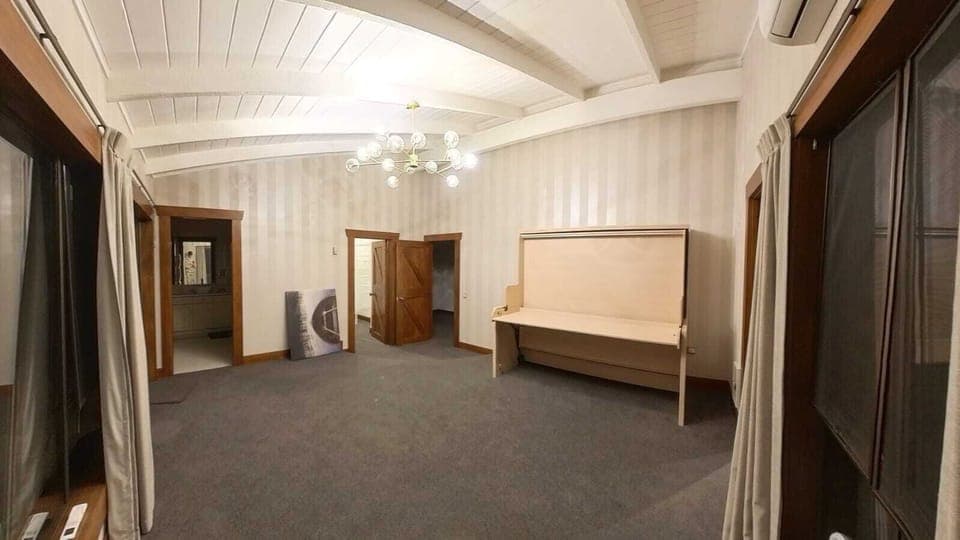 Family House, 4 Bedrooms, Garden View | Iron/ironing board, free WiFi, bed sheets