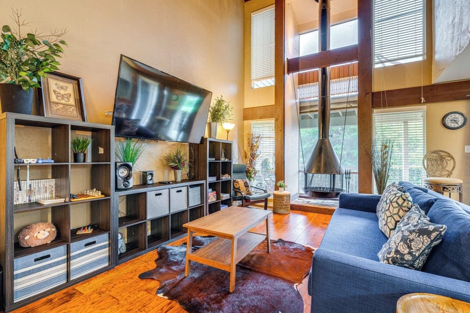 Apartment (2 Bedrooms) | Front of property