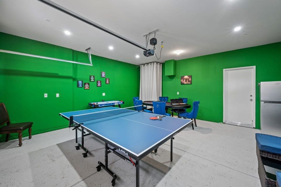 Game room