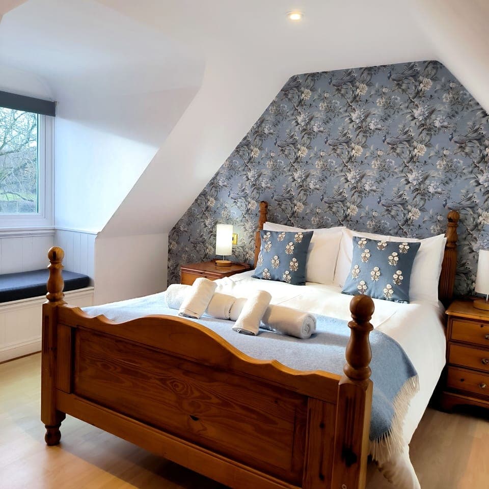 Superior Double Room, Ensuite, Garden View (5) | Memory foam beds, free WiFi