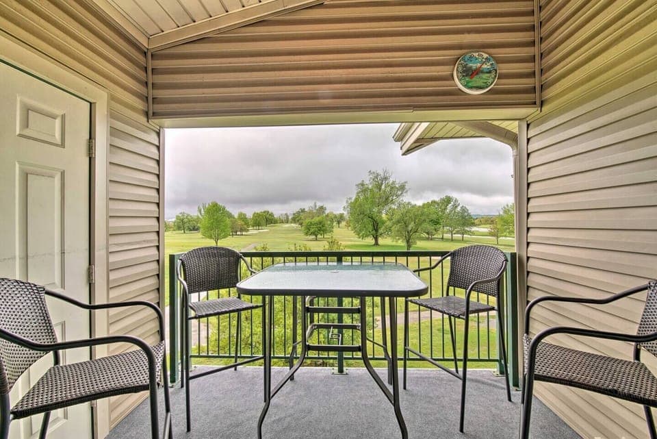 Outdoor Seating for 4