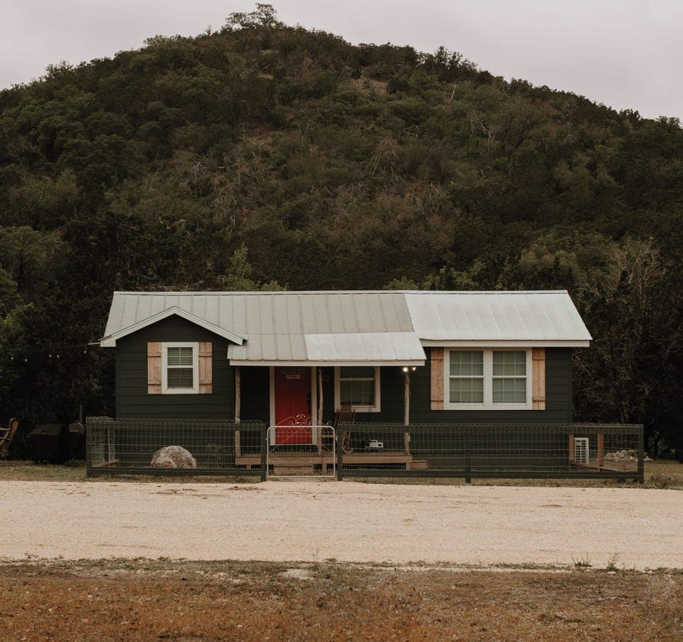 View of the font of the cabin