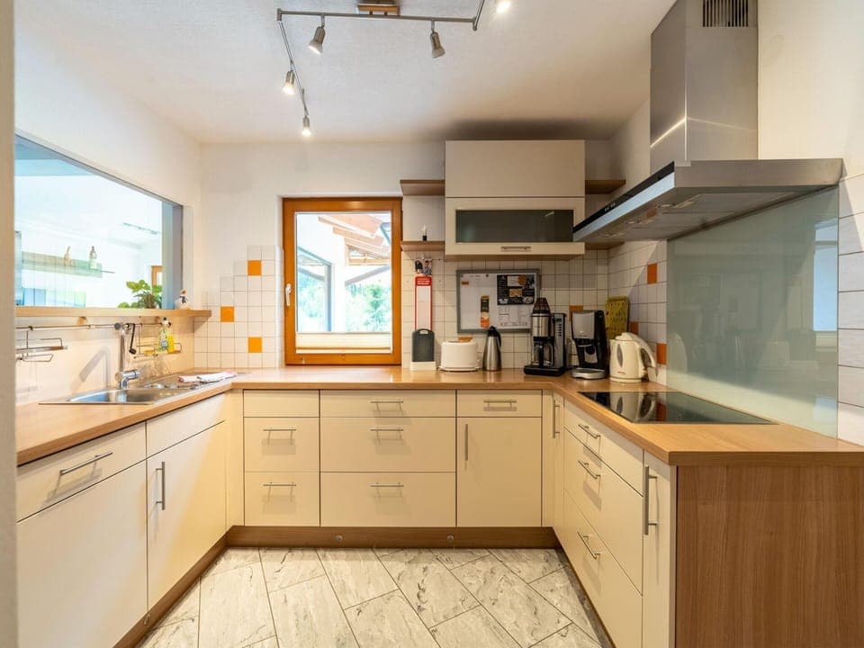 Apartment | Private kitchen | Toaster