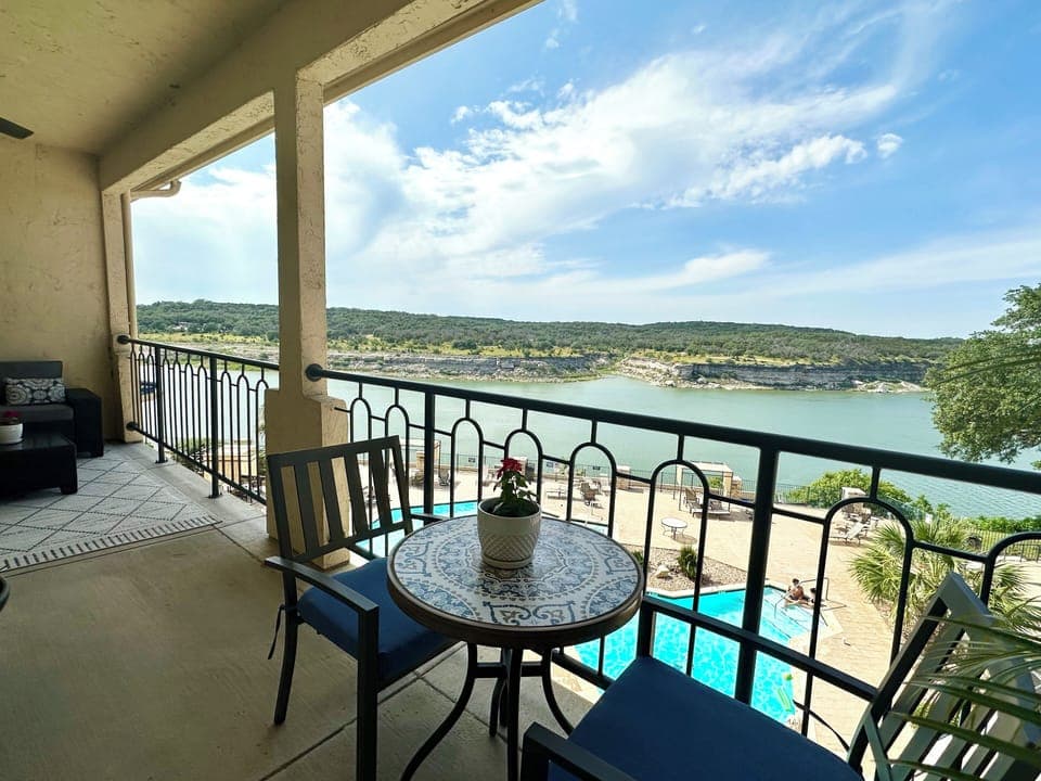 Your Own Patio Dining and Lounge Area