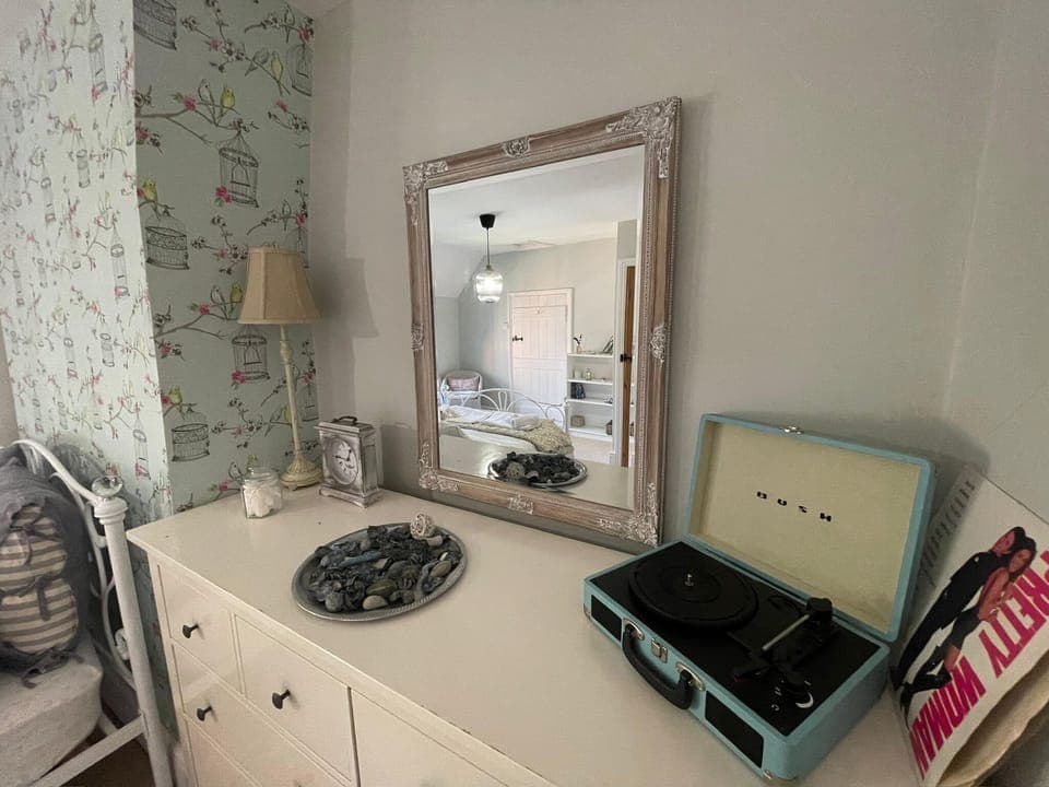 Cottage | 1 bedroom, iron/ironing board, free WiFi, bed sheets