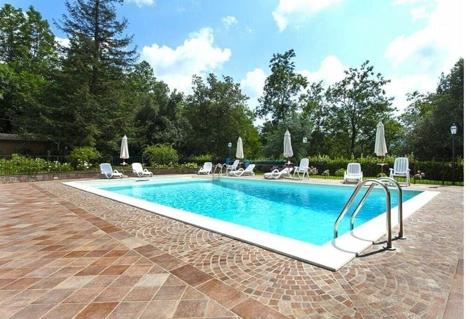 Holiday Home Swimming Pool