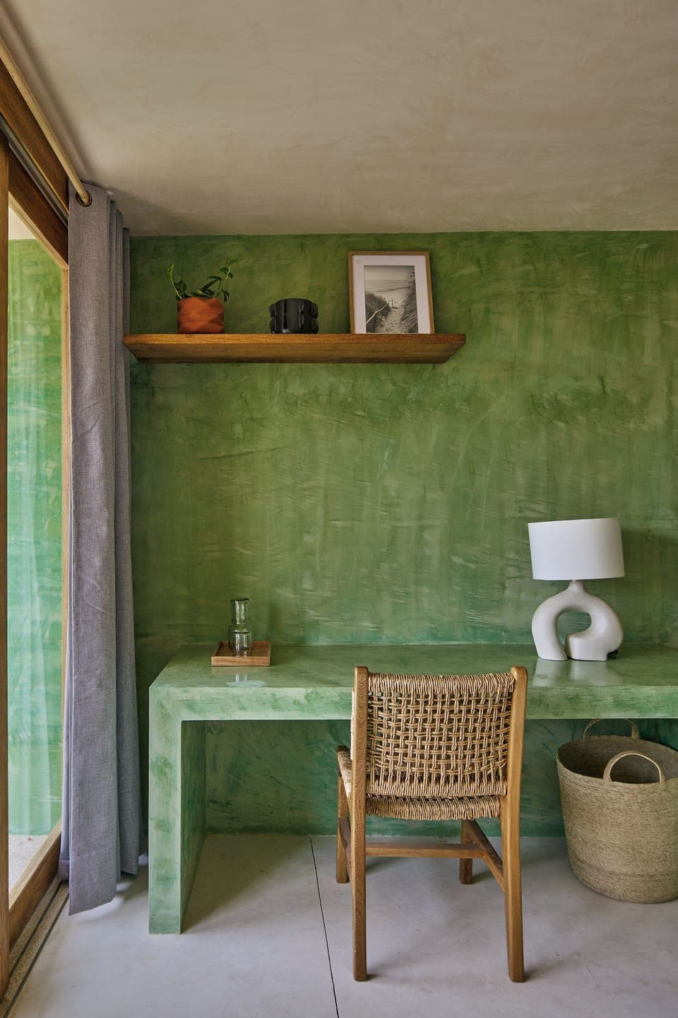 Premium bedding, memory foam beds, in-room safe, individually decorated