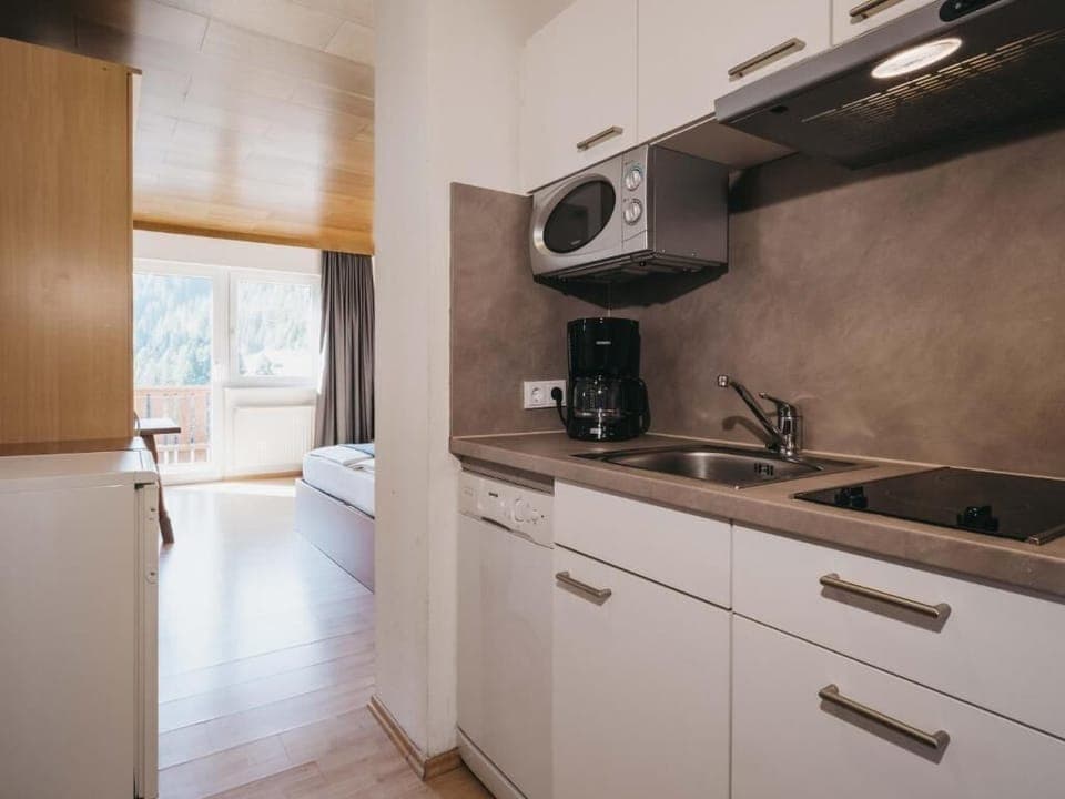 Studio Standard I | Private kitchen | Espresso maker