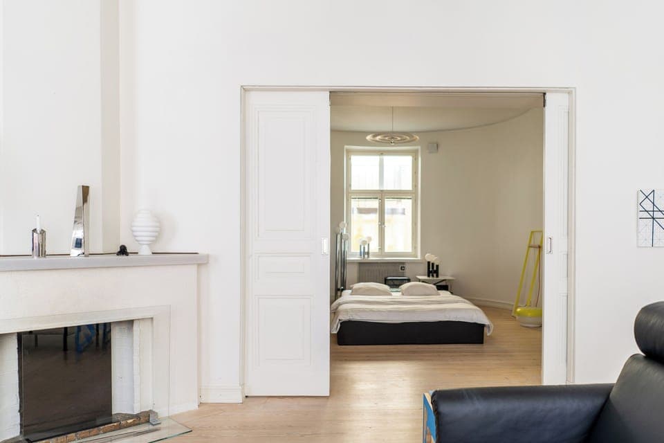 Apartment | Living area | Flat-screen TV