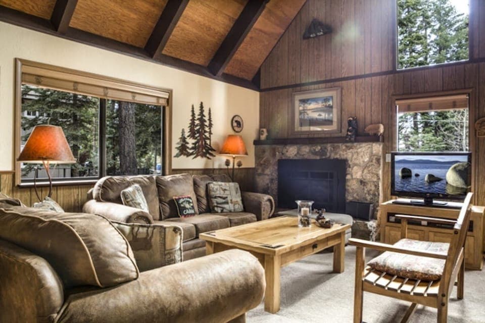 Living Room with Gas Fireplace