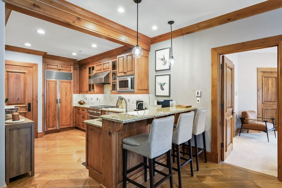 Condo, 1 Bedroom | Private kitchen | Fridge