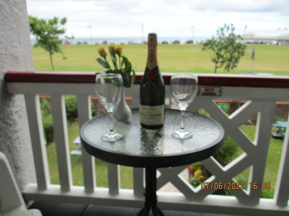 Sea View, Balcony, Double room | Free WiFi