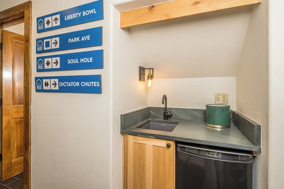 Powder Ridge Cabin Rosebud 10