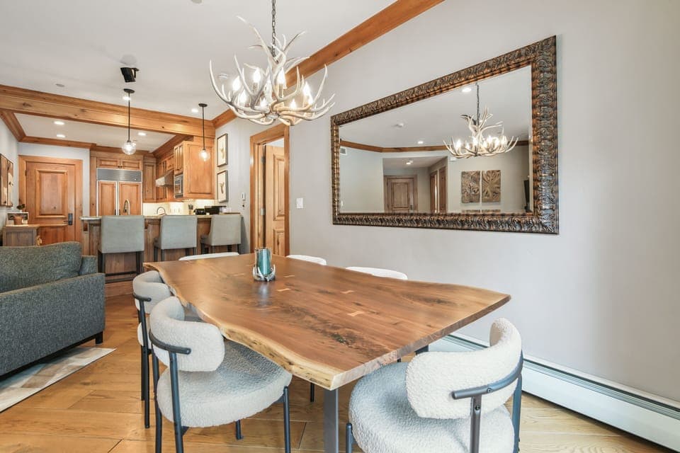 Dining Room, Dining Table, Furniture, Indoors, Table