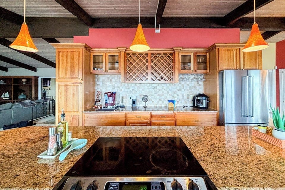 Coffee and small snacks are provided with your stay.