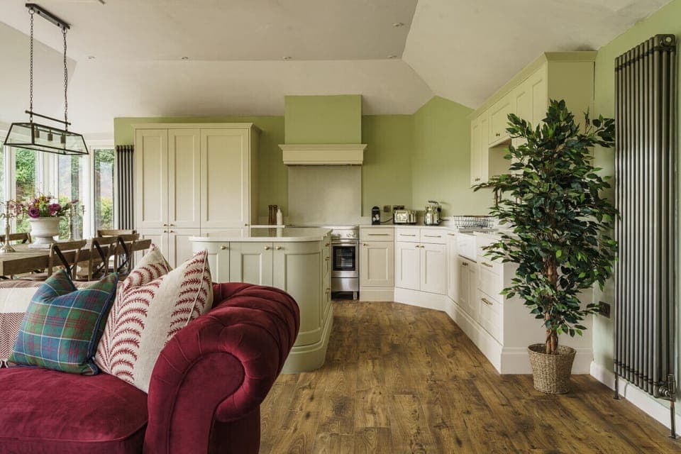 Cook, dine, and entertain in an exquisite setting.