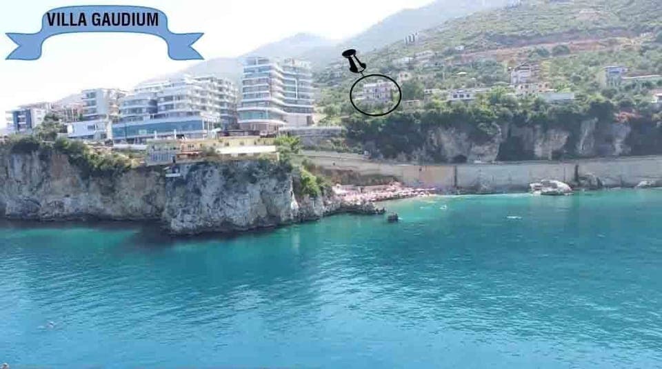 Beach shuttle, beach umbrellas, beach towels