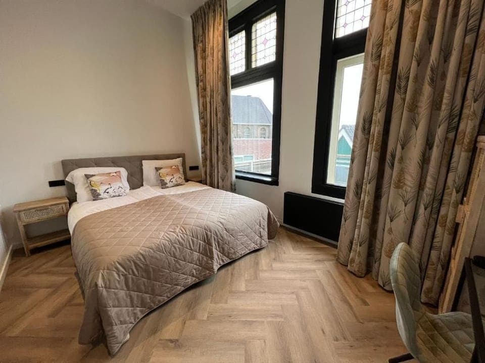 Deluxe Double Room | Free WiFi
