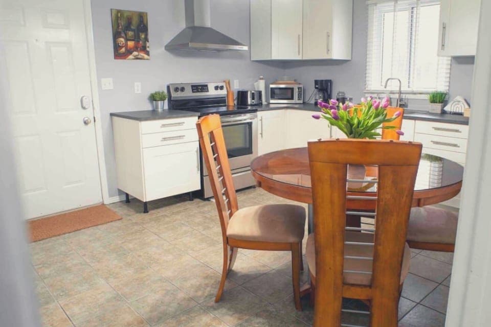 Spacious Kitchen With Dining Area