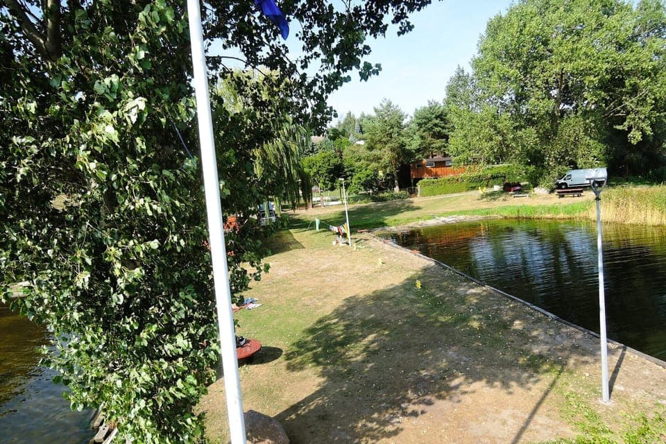 Immediate Surroundings [summer] (<1 km)