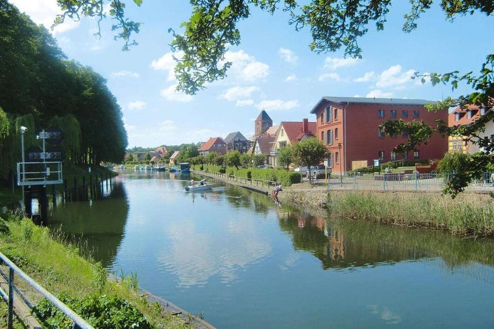 Immediate Surroundings [summer] (<1 km)