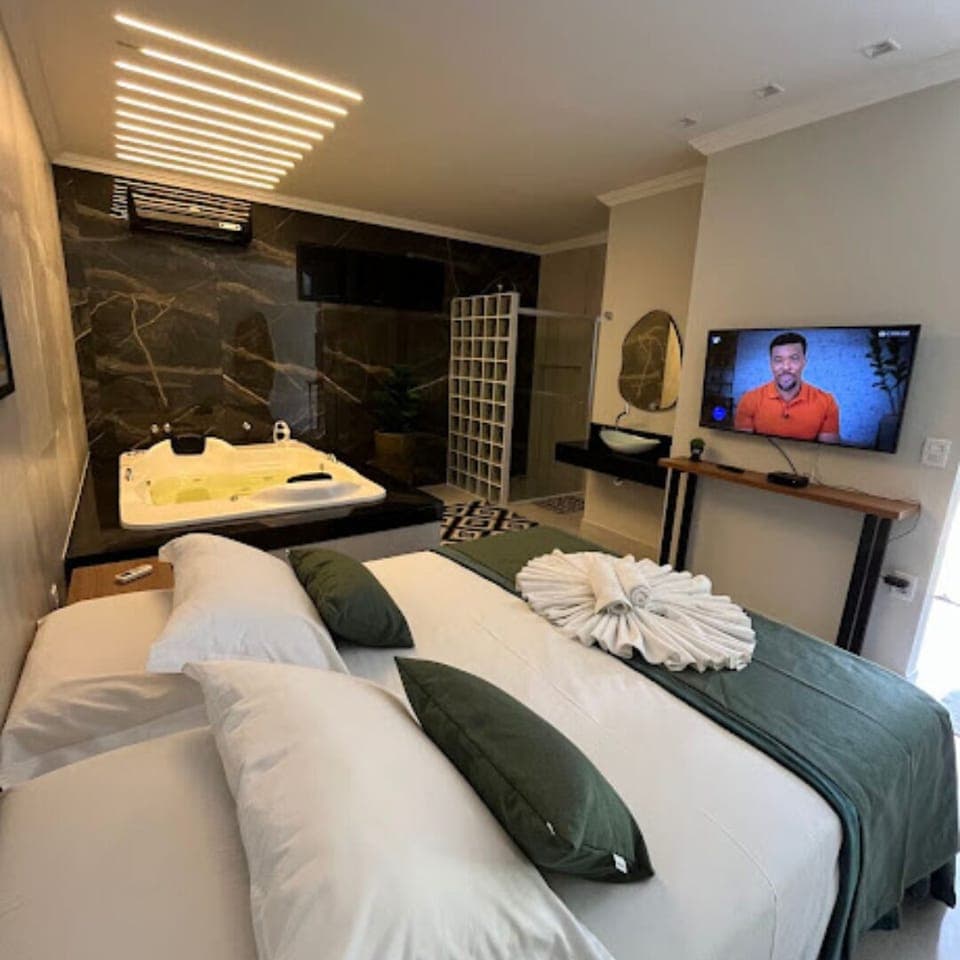 Suíte Deluxe com Banheira, Casarão anexo | Minibar, blackout drapes, free WiFi, bed sheets