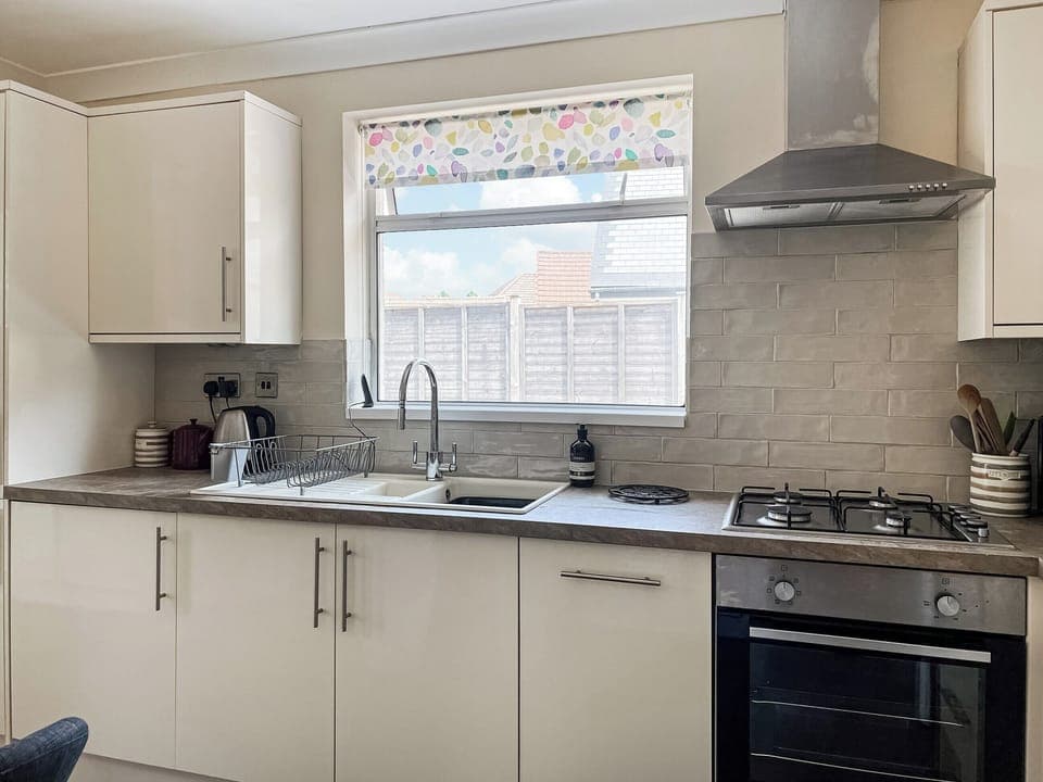 Kitchen | Cwtch Cottage, Cardiff