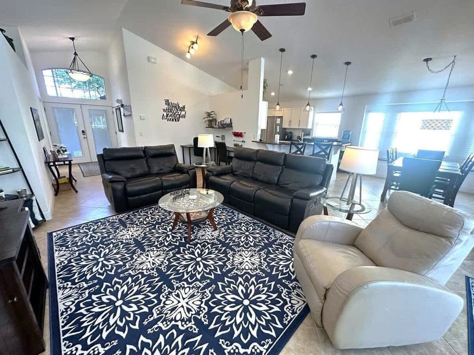 2113MAC - Living Room (2).jpeg