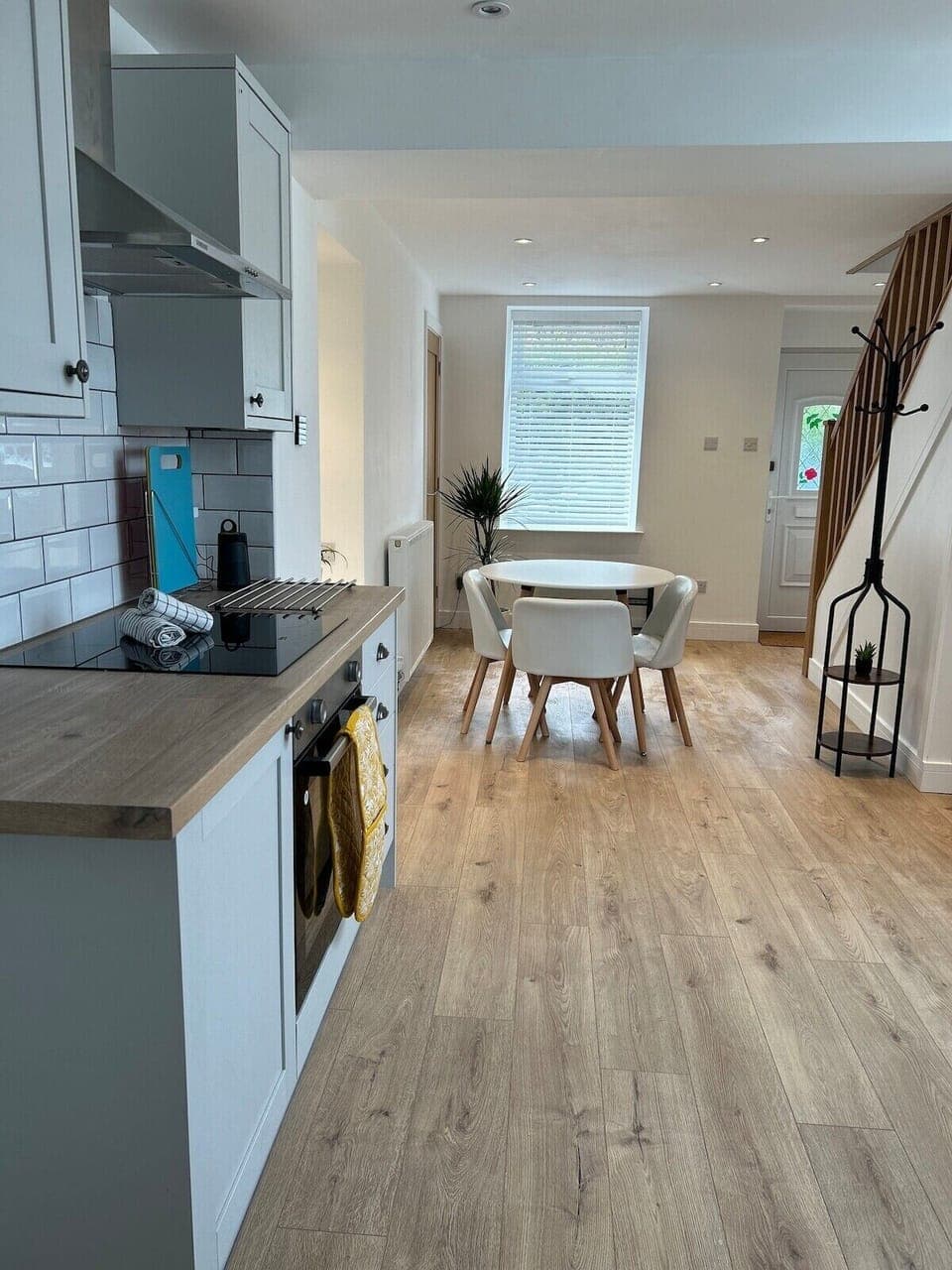 House, Private Bathroom, Bay View | Shared kitchen