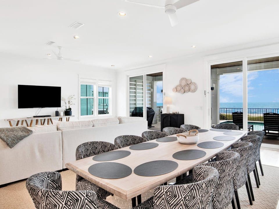 Dining Area - Second Floor