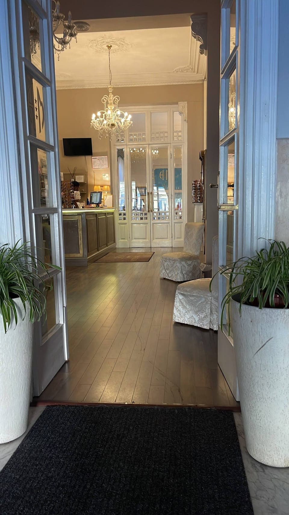 Room, 1 Bedroom, Smoking, Balcony | Lobby