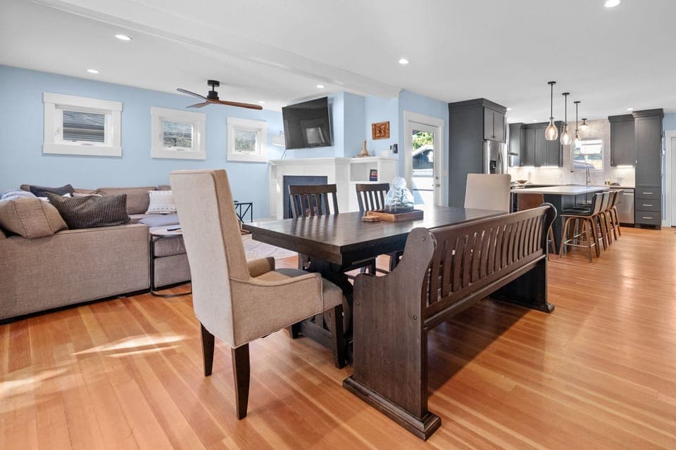 #StayInMyDistrict #BookDirect #StJohns