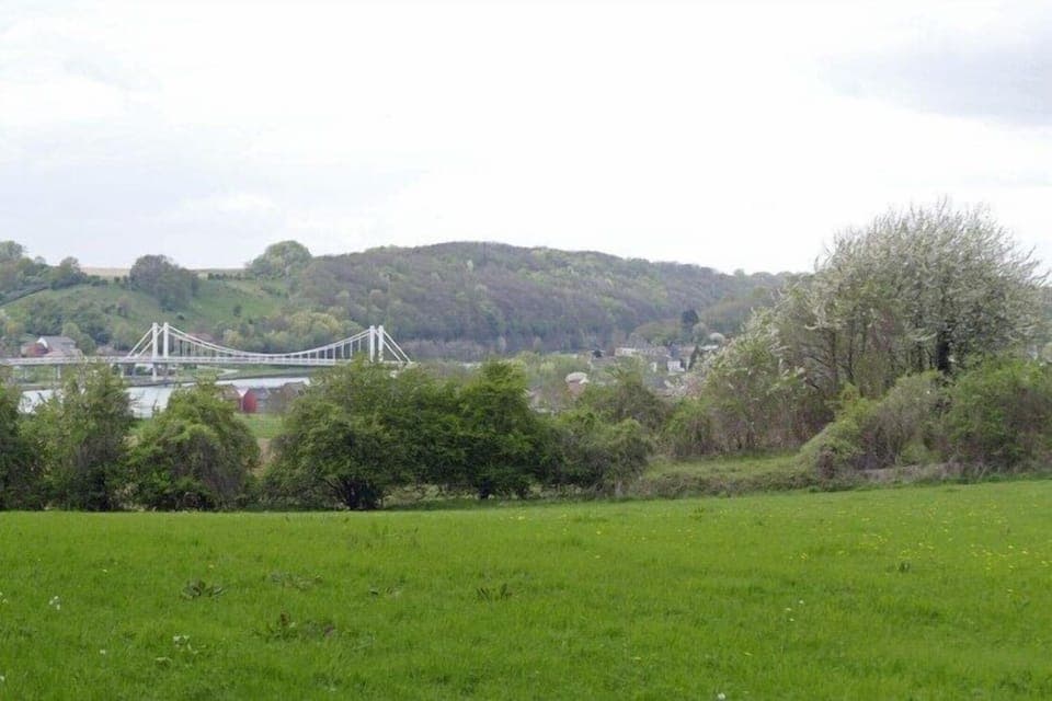 Region [summer] (>5 km)