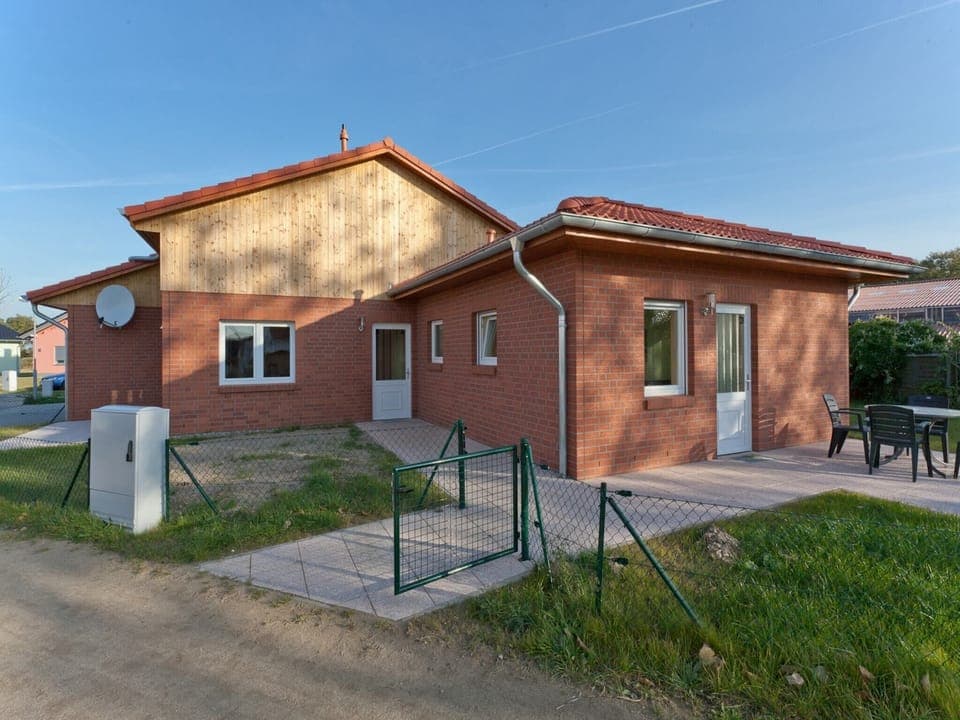 Holiday Home Exterior [summer]