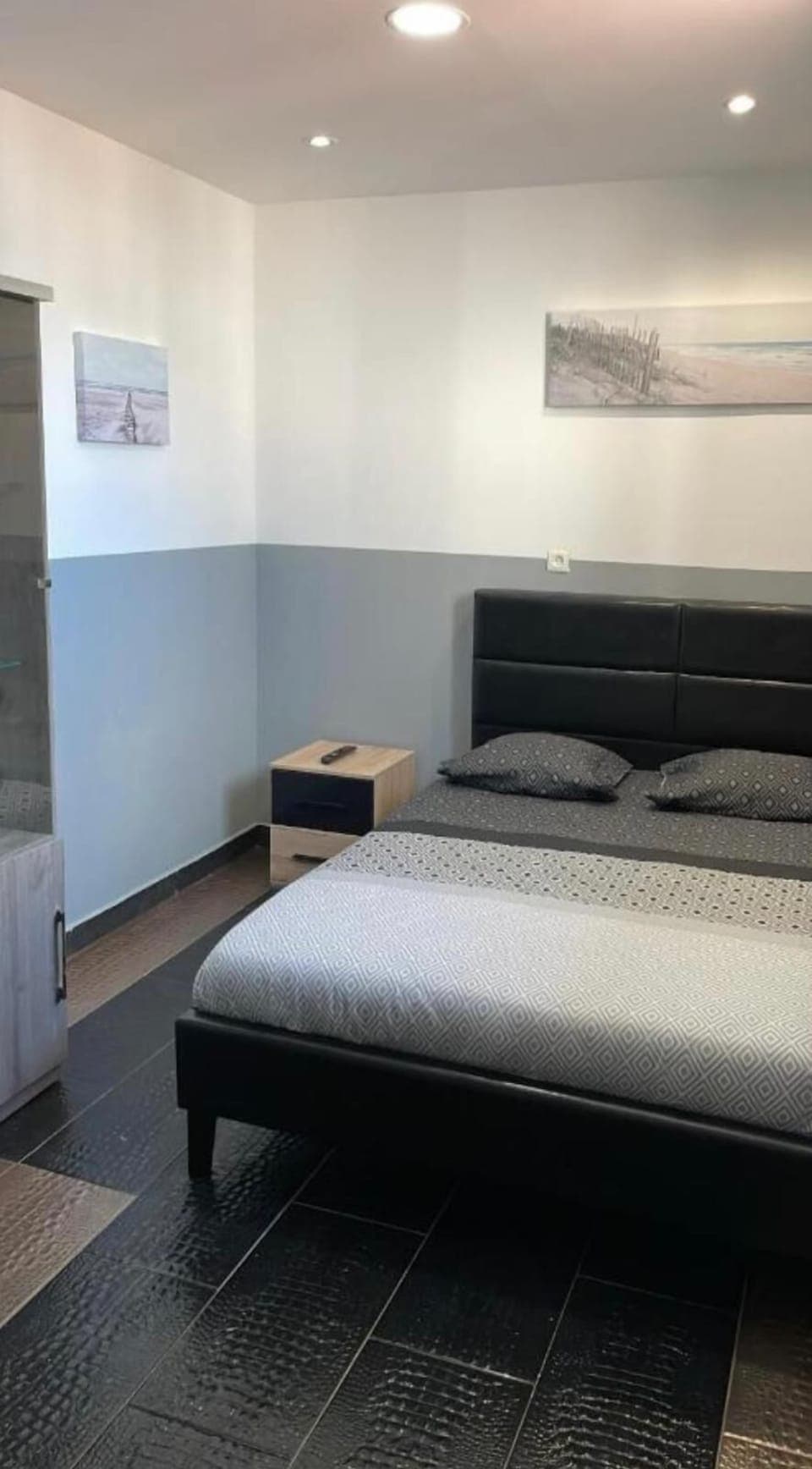 Double Room | Free WiFi