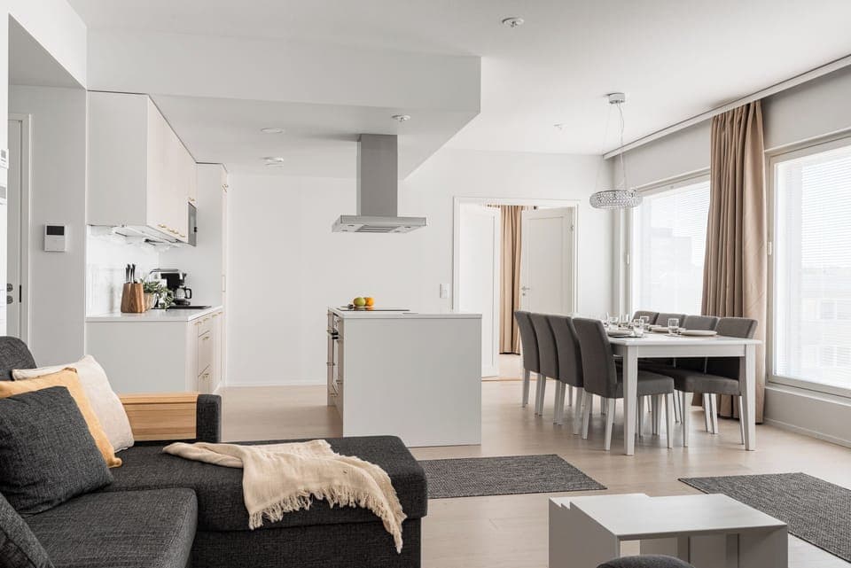 Premium Apartment, River View | Dining room