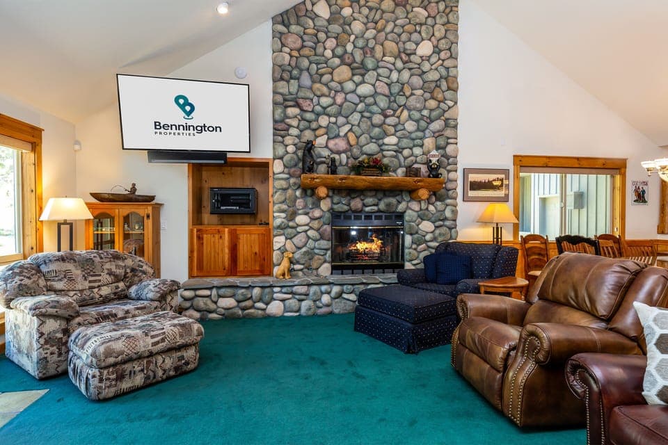 Living Room - Main Level