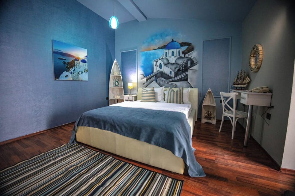 Basic Double Room | In-room safe, free WiFi, bed sheets