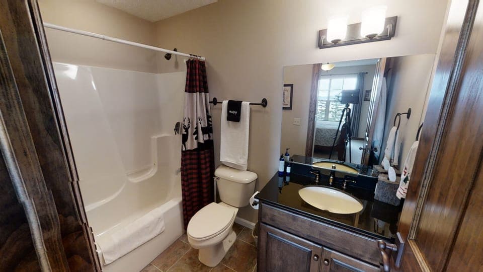 Sink, Indoors, Bathroom, Toilet, Sink Faucet