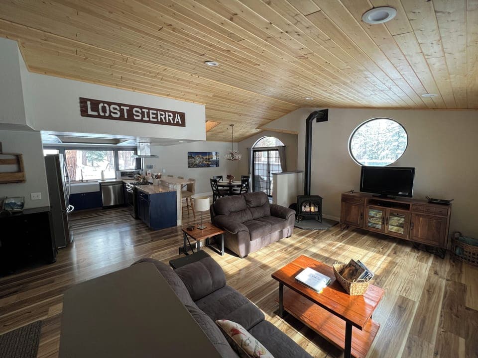 Open Living Area to Kitchen and Dining Room