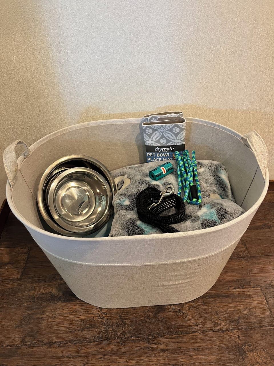 Supplies for your dogs; blankets, leashes, poop bags and food bowls