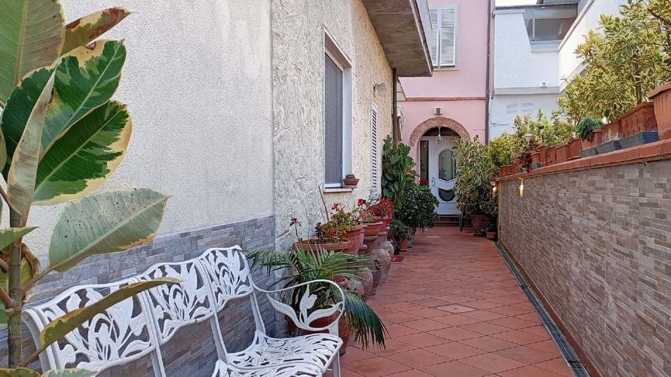 Balcony / Terrace / Patio, Garden, Outdoor