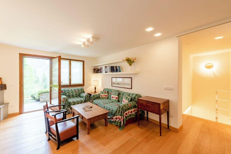 Living and dining room