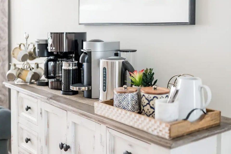 Deluxe coffee bar