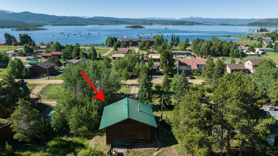 Charlie's Cabin & Lake Granby
