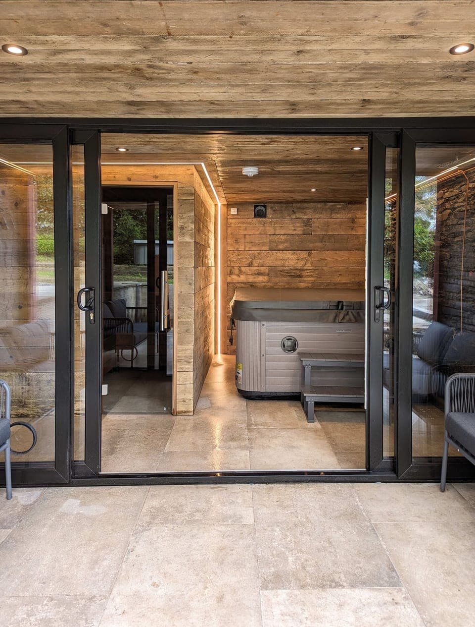 House | 2 bedrooms, Internet