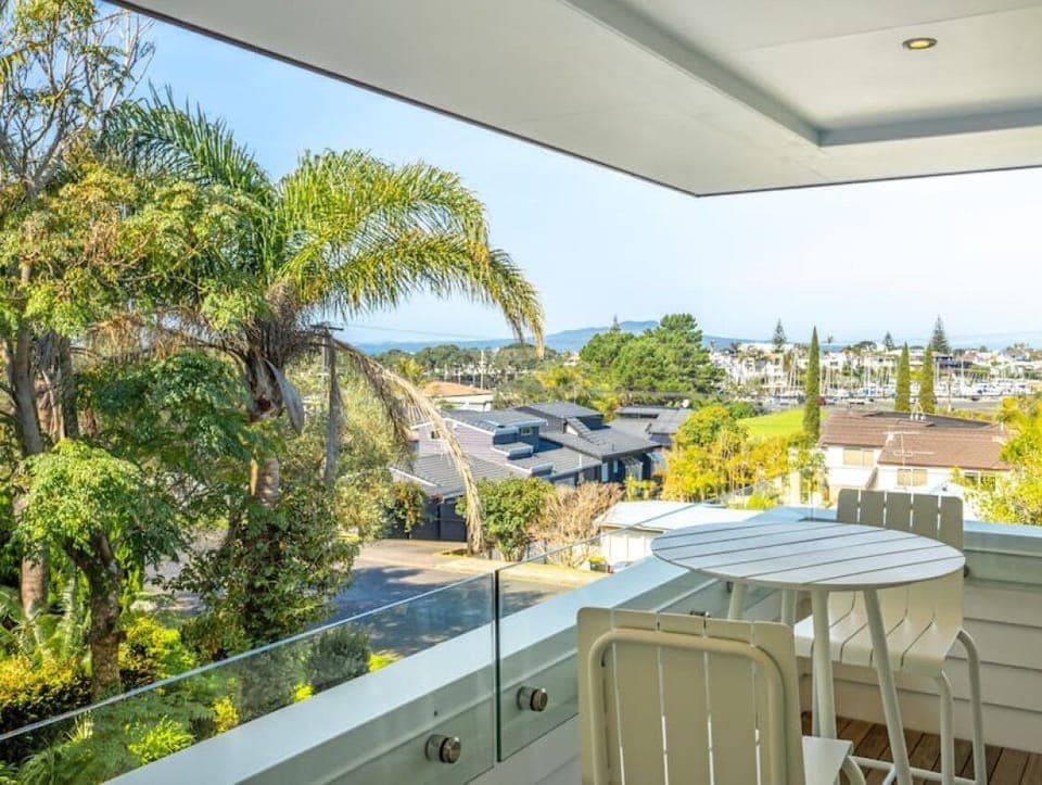 Second lounge with door to a deck with wonderful seaviews