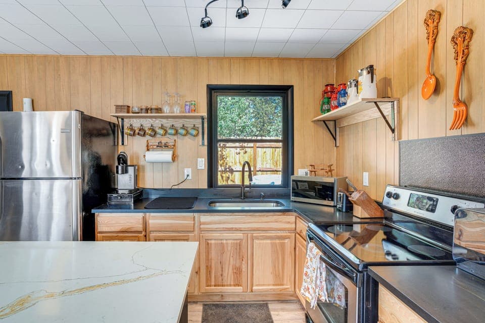 House (1 Bedroom) | Interior
