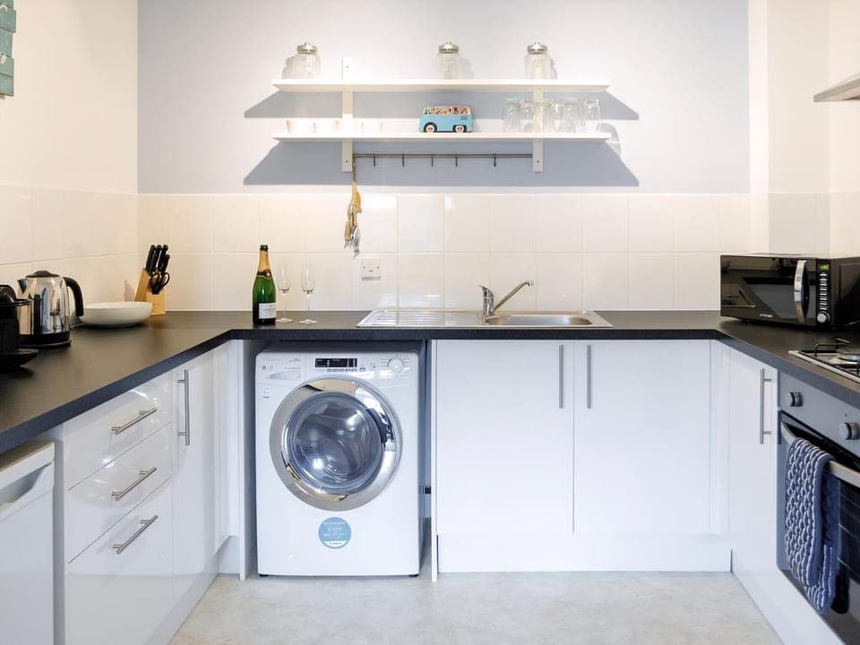 Kitchen | April Cottage, Padstow